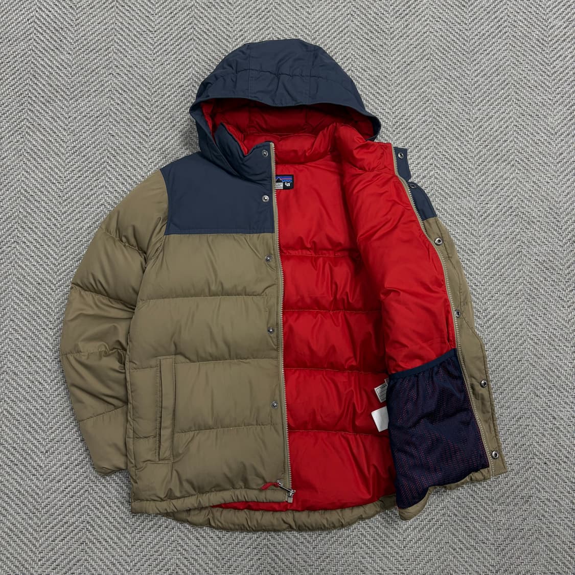 파타고니아 배색 베이직 패딩 v1590  상품이미지5