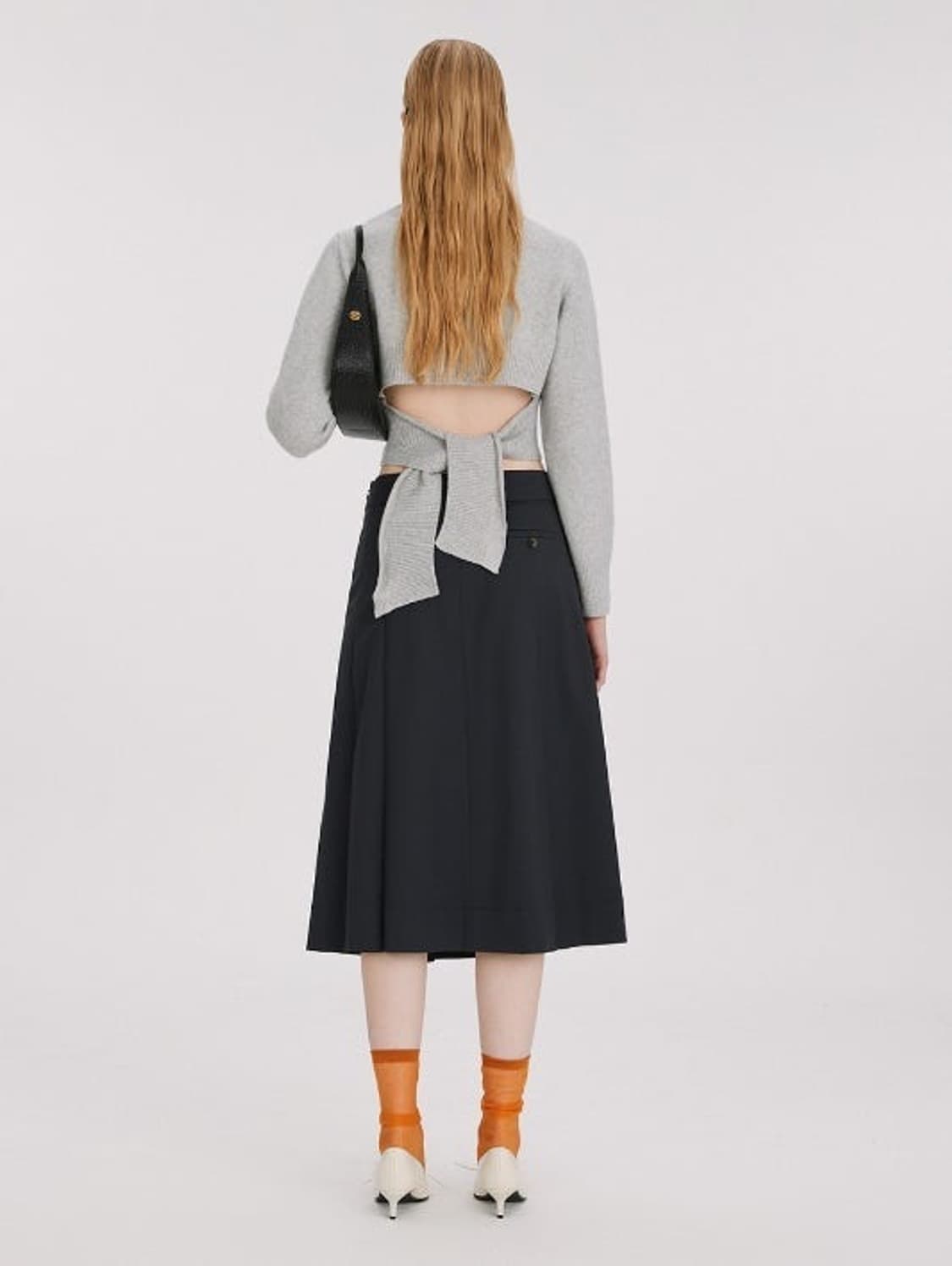 렉토 니트 ribbed wool cut detail round knit 상품이미지1