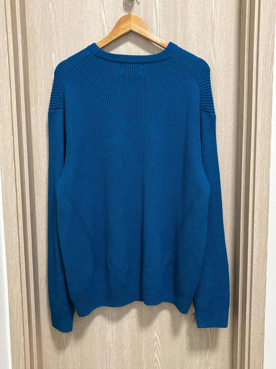 22FW새상품급)솔리드옴므 오버핏 스웨터 50/105 상품이미지3