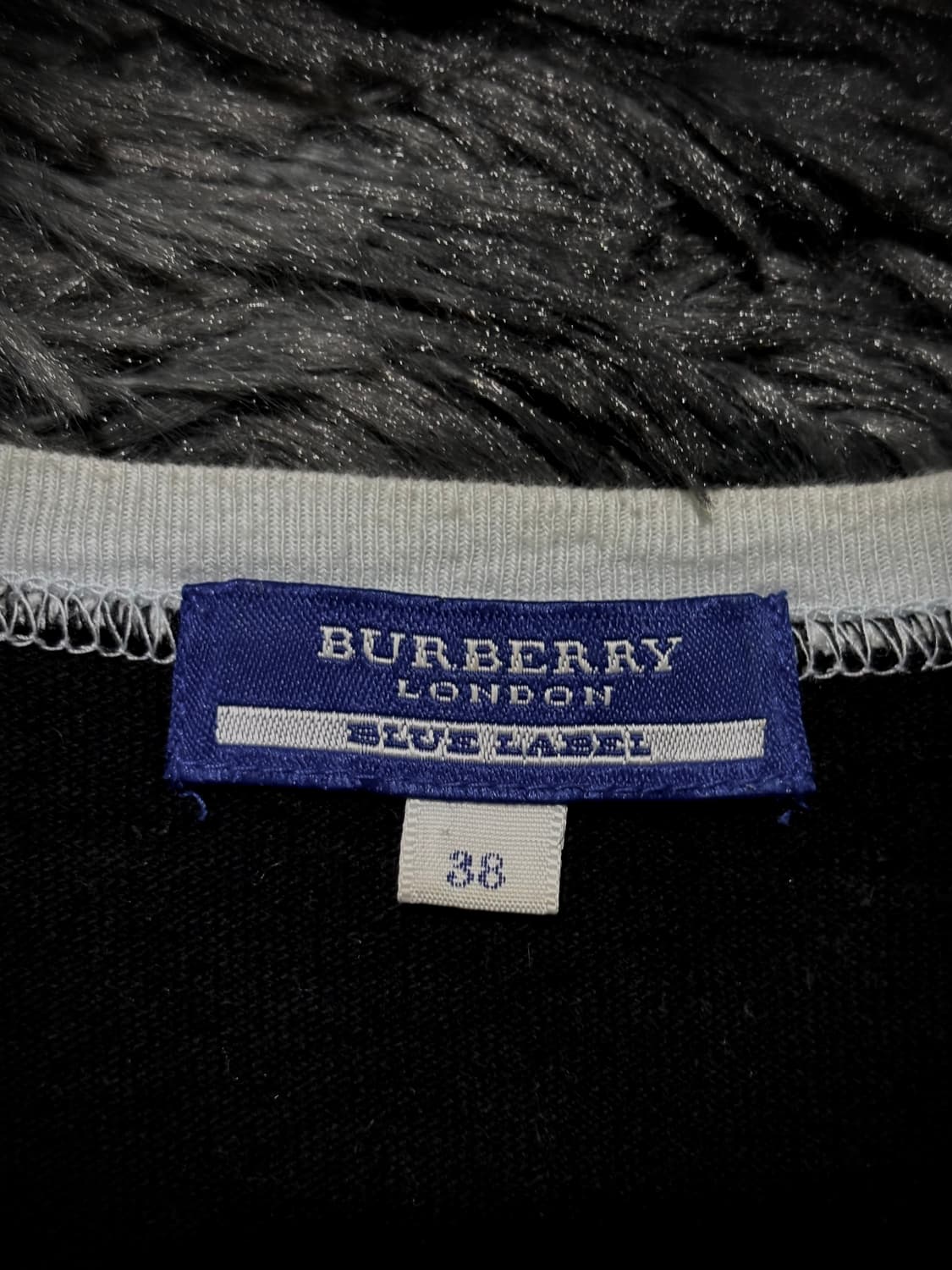 BURBERRY 블루라벨 스포티 유니온 프린팅 크롭 링거 반팔 티셔츠 상품이미지9