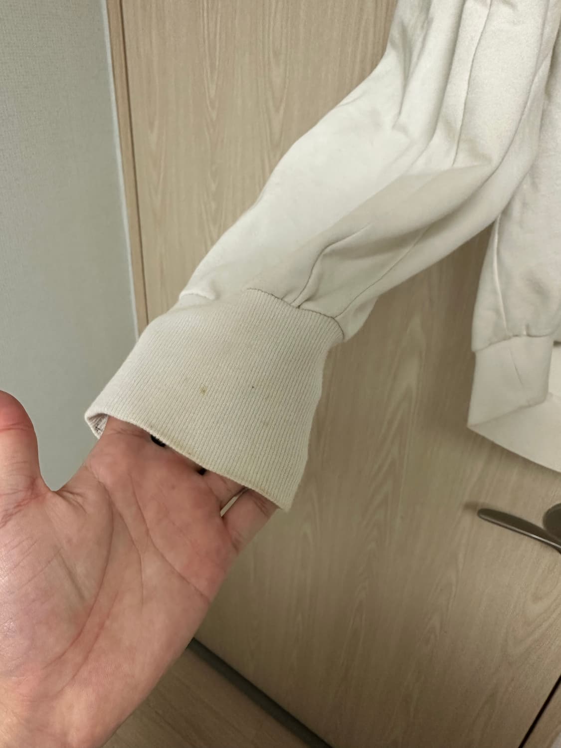 nilos julius 후드집업 화이트 상품이미지4