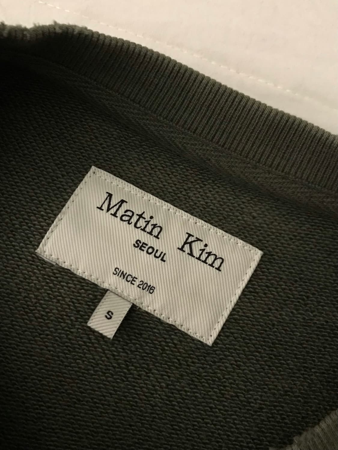 마뗑킴 빈티지 컬러 로고 맨투맨 상품이미지2