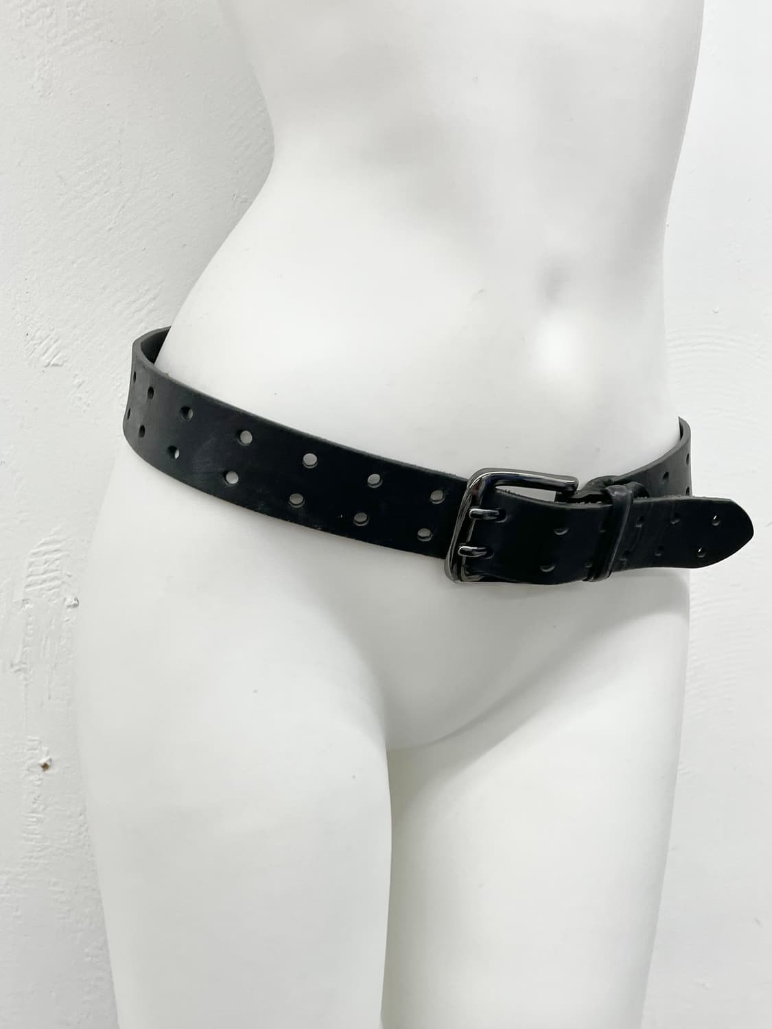 리얼레더 펀칭 버클 벨트 상품이미지3