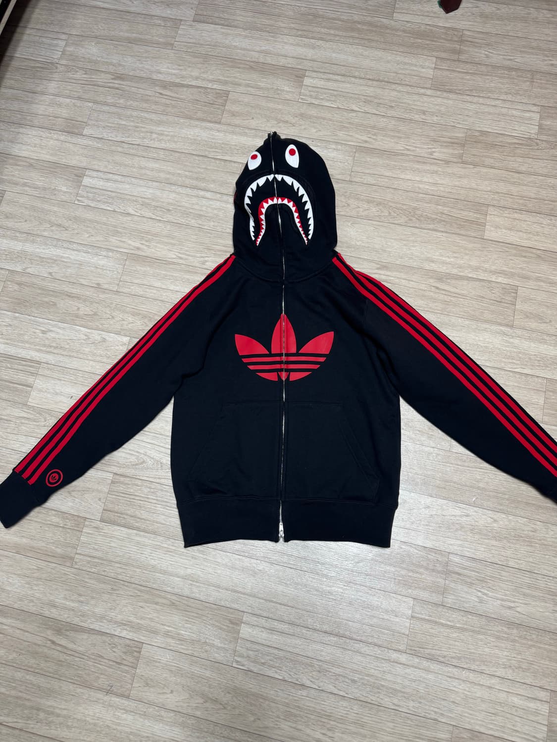 베이프x아디다스 콜라보 후드집업 상품이미지4