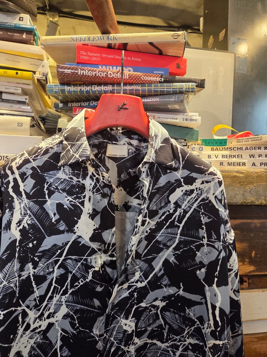 넘버나인 레이온 잭슨폴록 셔츠 상품이미지3