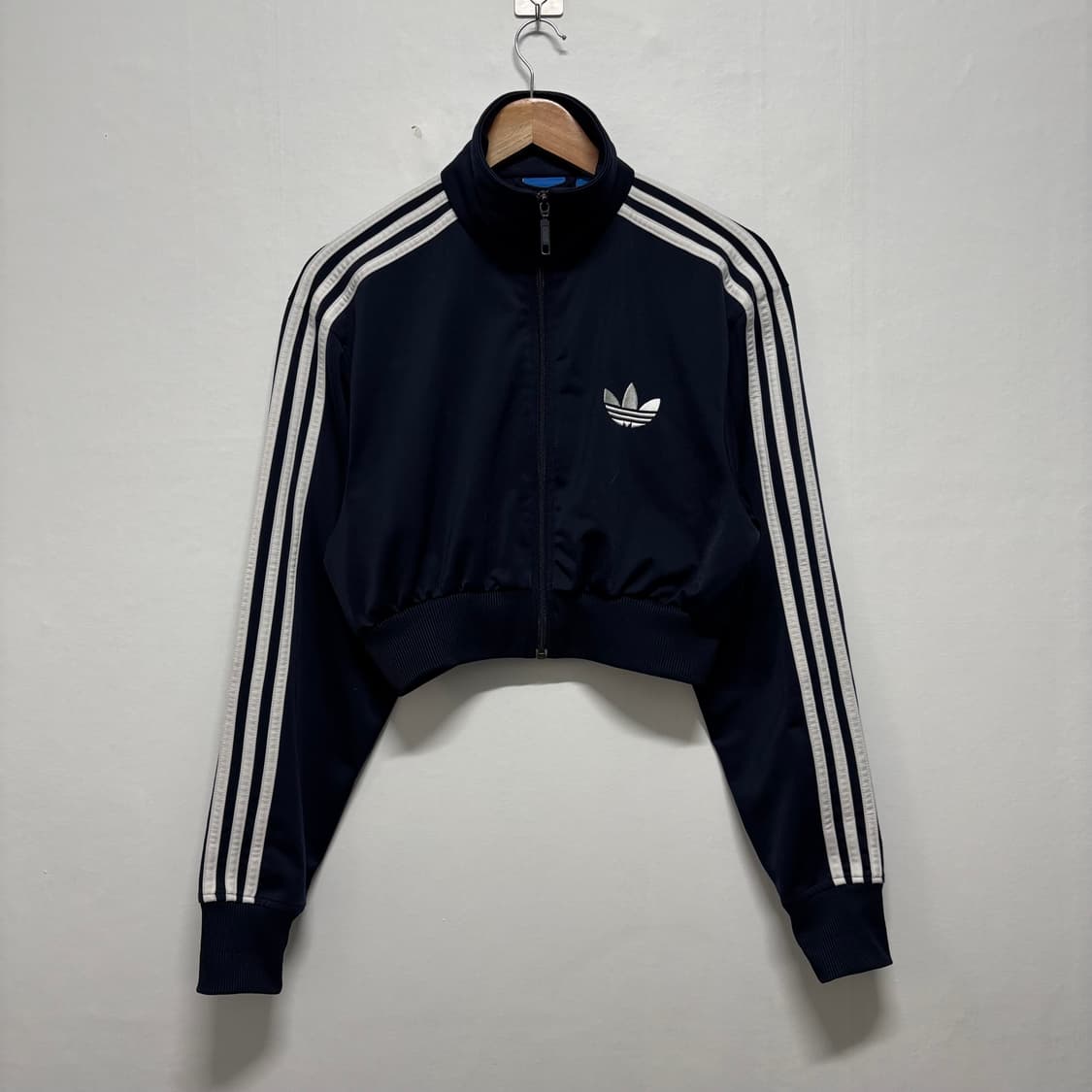 아디다스 파이어버드 크롭 커스텀 져지 상품이미지1