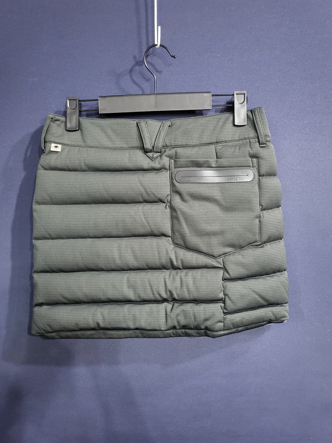 데상트 골프 덕다운 패딩 스커트 상품이미지3