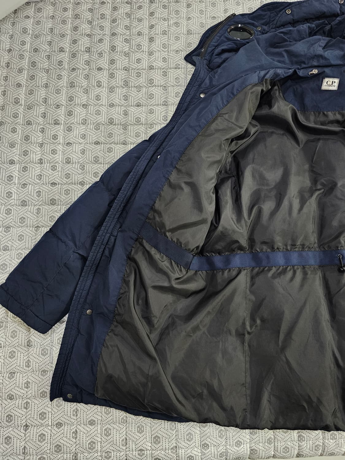 CP 컴퍼니 노르지 고글 후드 패딩 105 상품이미지6