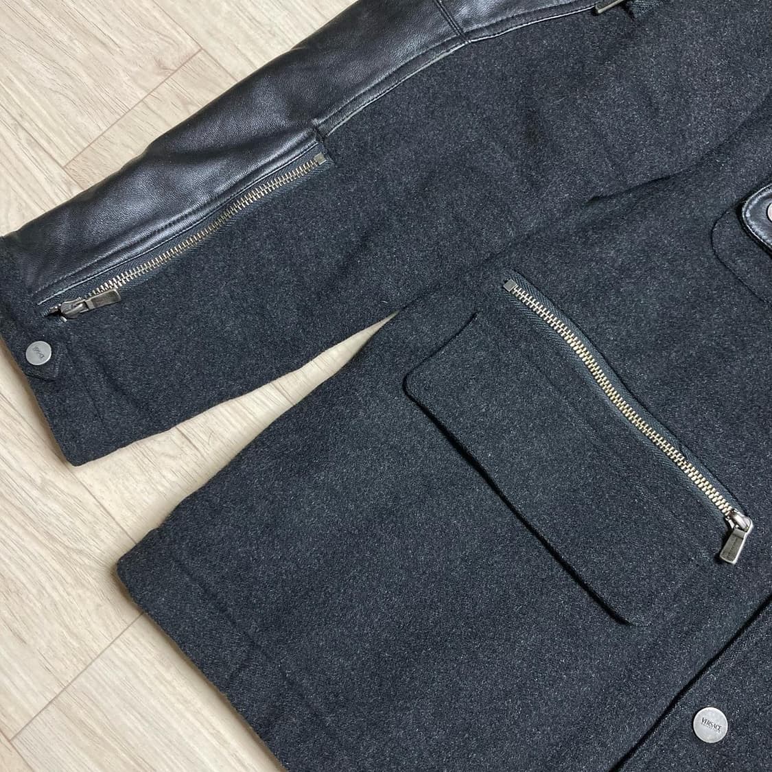 베르사체 컬렉션 레더 캐시미어 자켓 상품이미지6