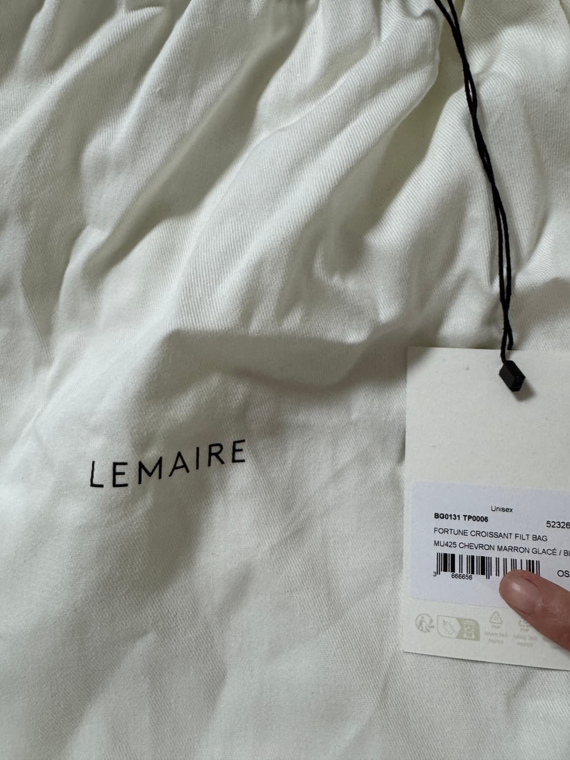 르메르 포춘 크루아상 필트 네트 백  상품이미지5