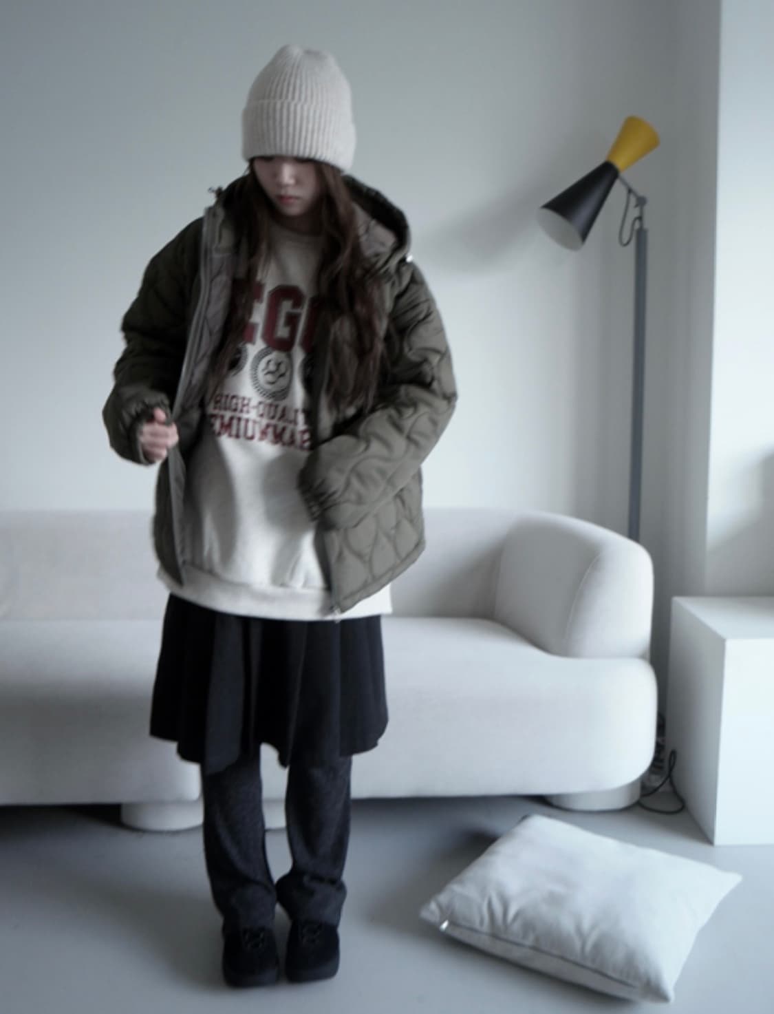 에프터먼데이 매트 퀄팅 후드 점퍼 경량패딩 상품이미지2