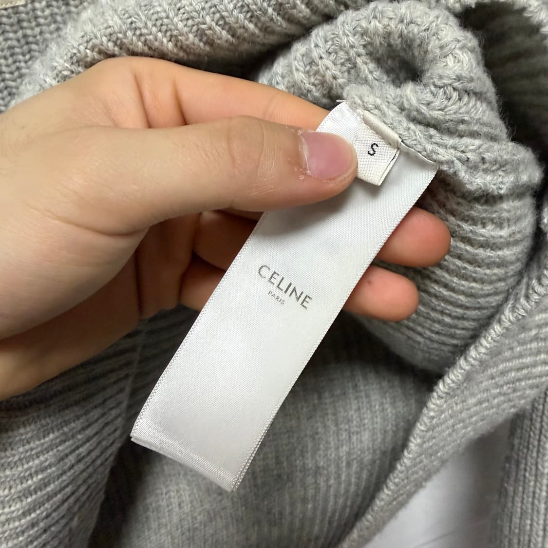 [S+급/S] 셀린느 리브드 울 니트 후드티 그레이 상품이미지7