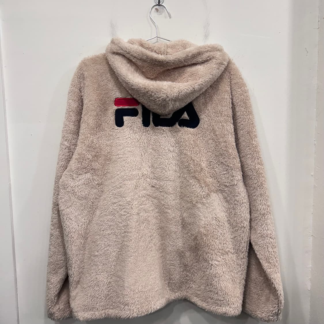 휠라 레귤러핏 실버 뱃지 모헤어 후드 플리스 상품이미지5