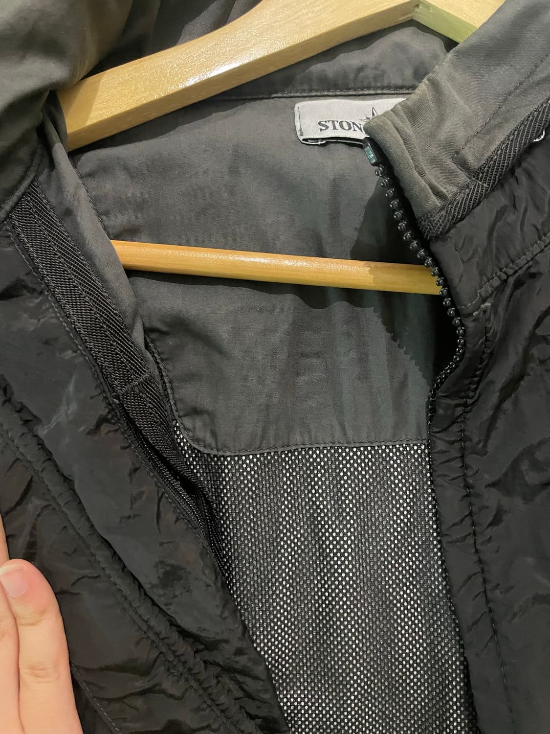 스톤아일랜드 나일론메탈 실드 자켓 블랙 상품이미지3