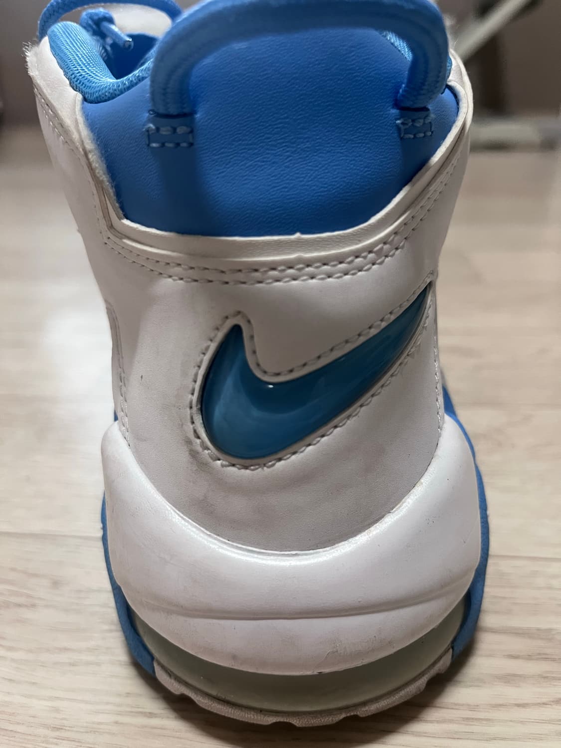 나이키 에어 모어 업템포 UNC 블루 판매 상품이미지7