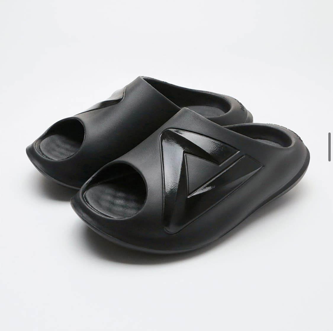 피크스포츠 미사용 슬라이드 슬리퍼 판매 합니다 상품이미지4