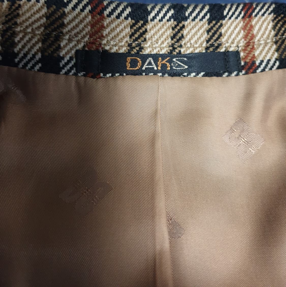 (빈티지) 닥스 레이디스 클래식체크 울100% 블레이저 브라운 (66) 상품이미지5