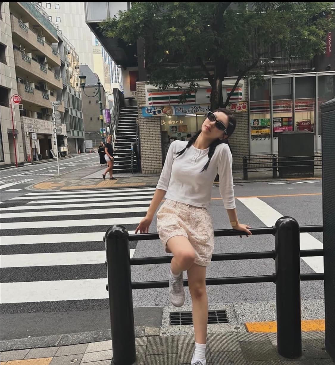 (닝닝착용) 시엔느 꽃 반바지 상품이미지3