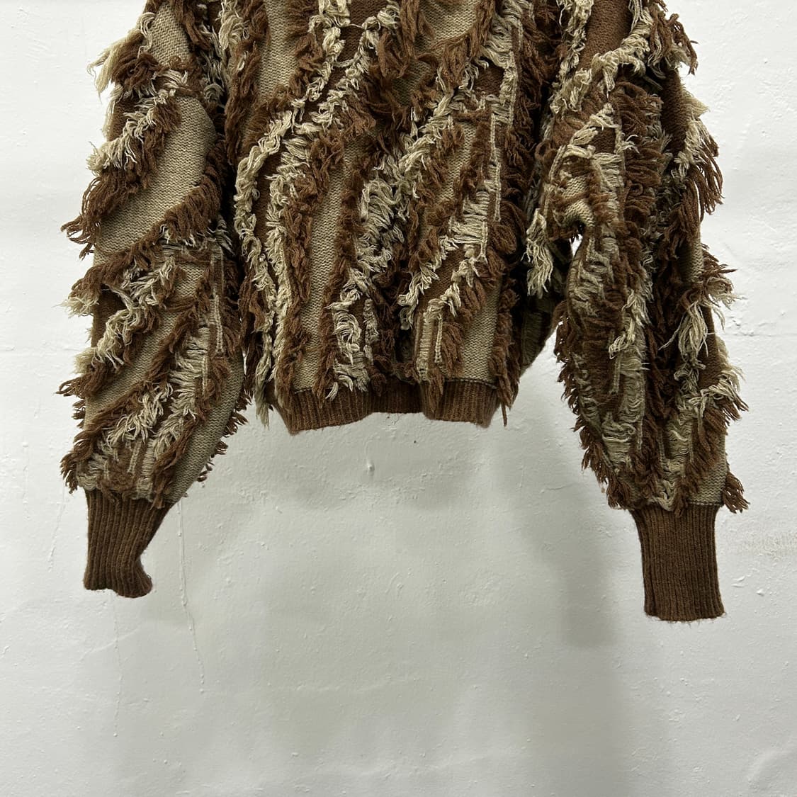 clear 보헤미안 러프컷 울 니트 상품이미지3