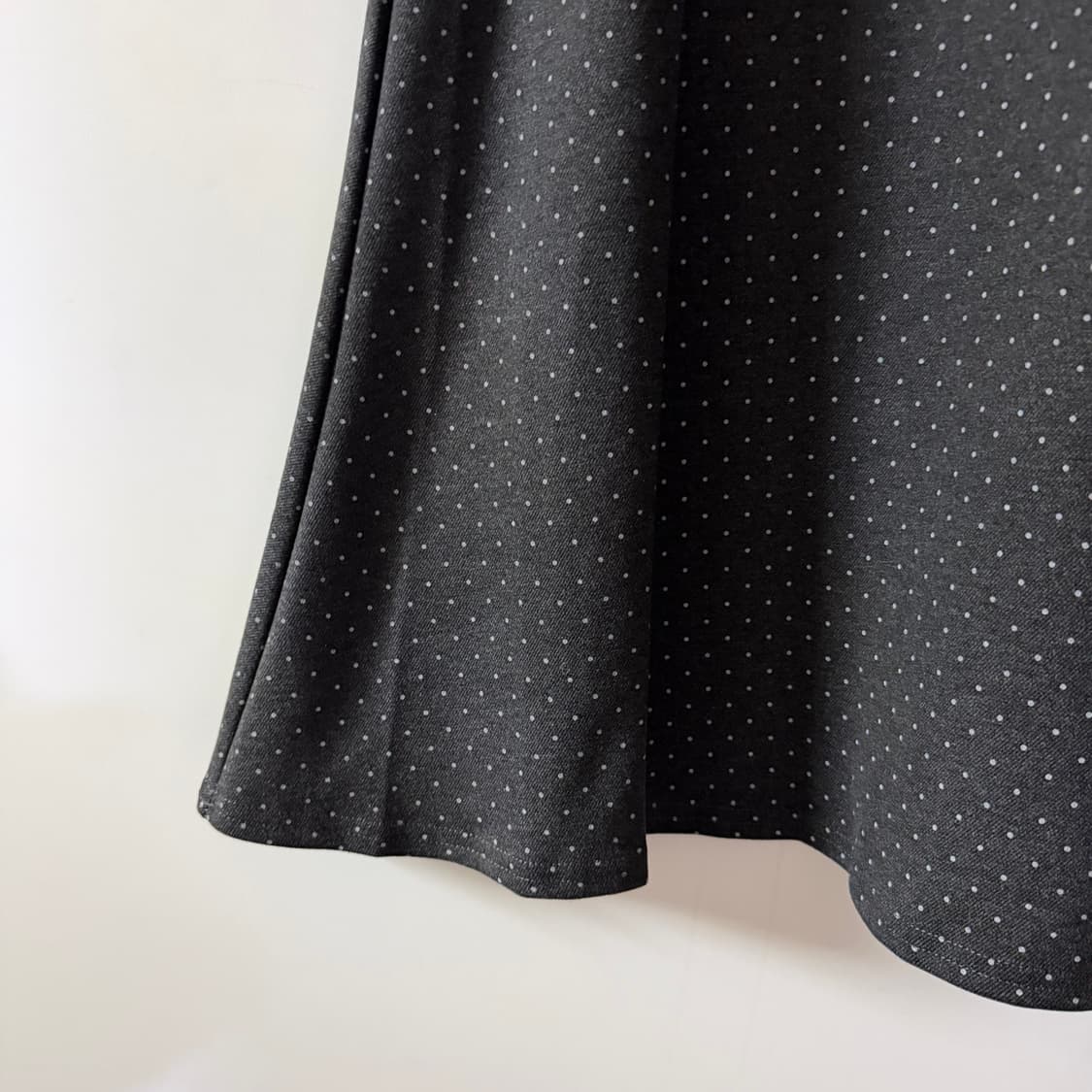 새상품 여자 도트 모직 롱스커트 상품이미지3