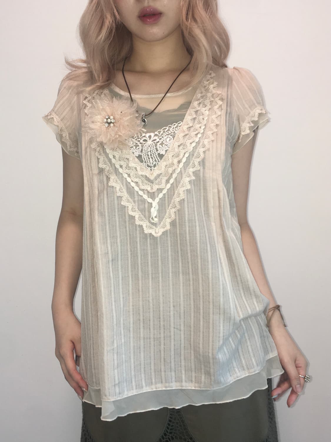 Set)Beige flower chiffon blouse + brooch 상품이미지1