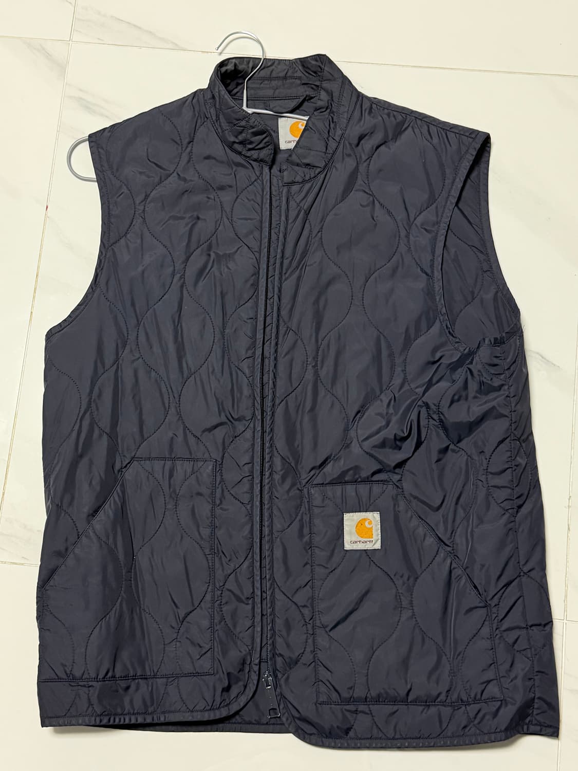 칼하트 wip 14fw camp liner vest 상품이미지2