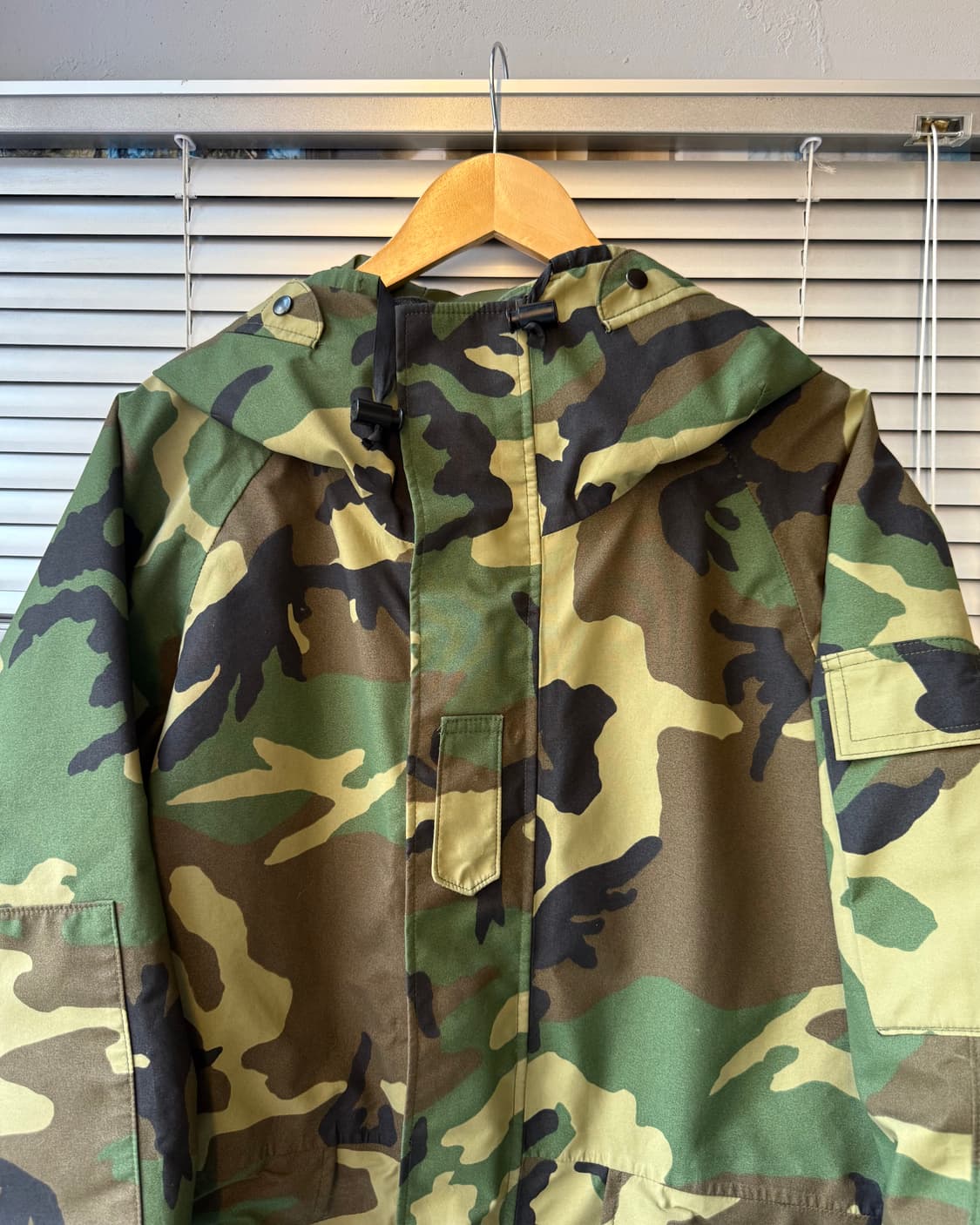 Original US ARMY 1세대 우드랜드 고어텍스 파카 상품이미지3