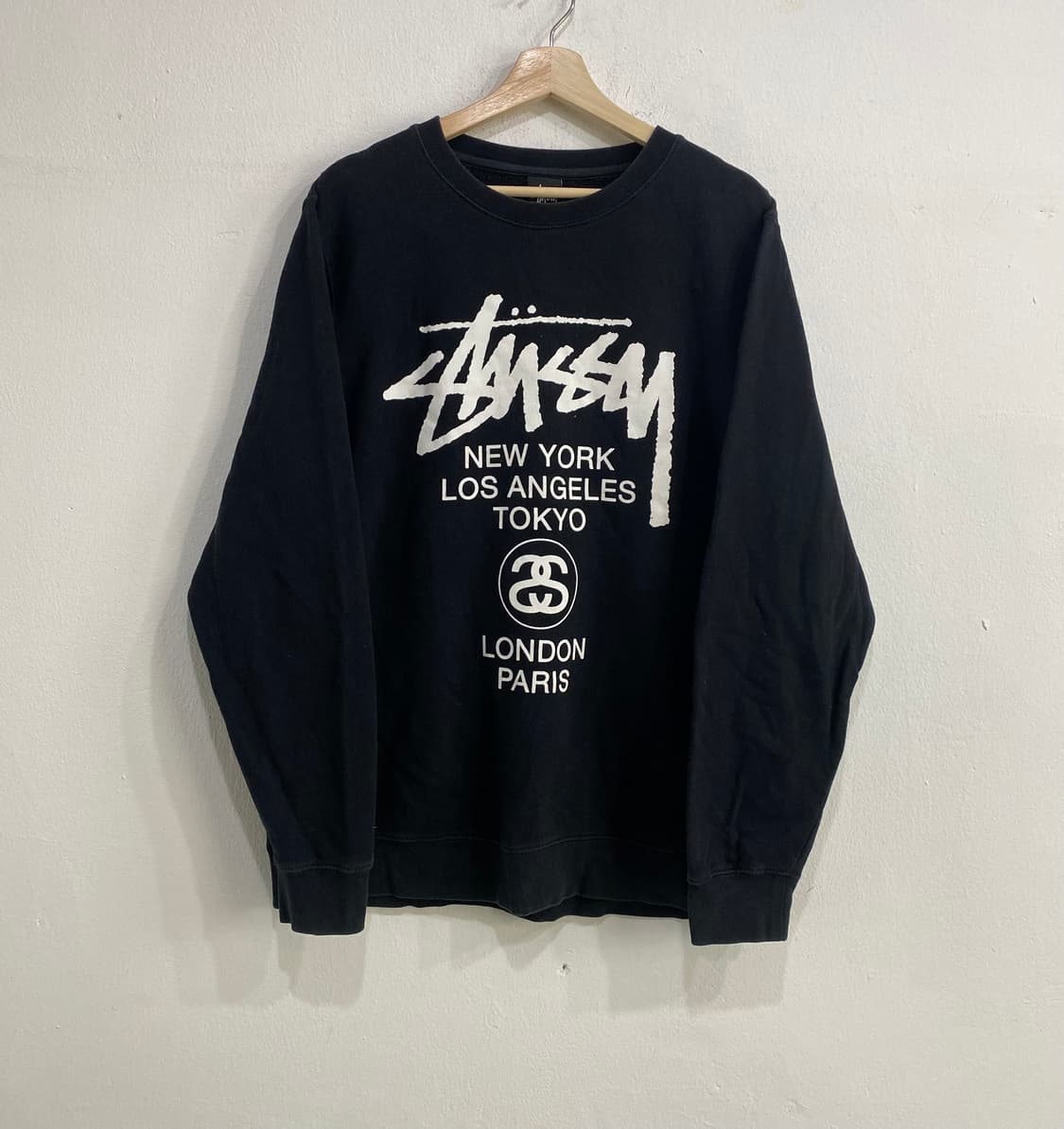 스투시 월드투어 스웻 상품이미지2