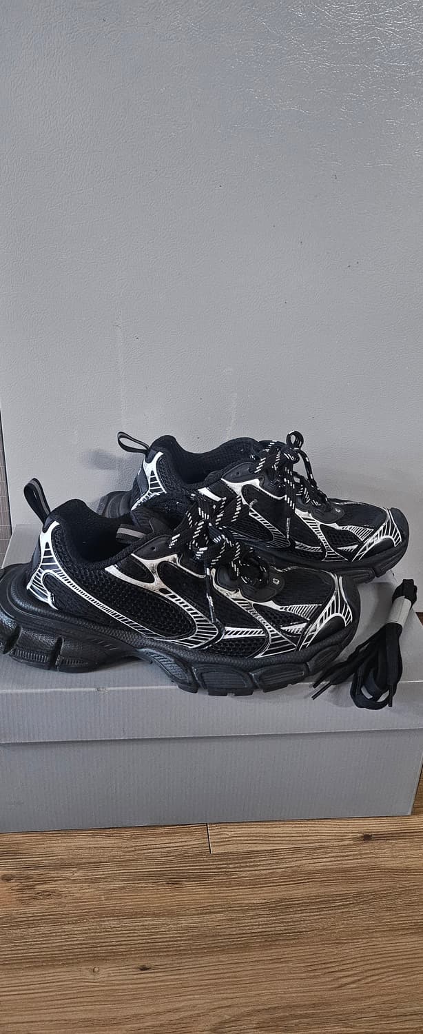 발렌시아가 3xl 43사이즈 상품이미지1