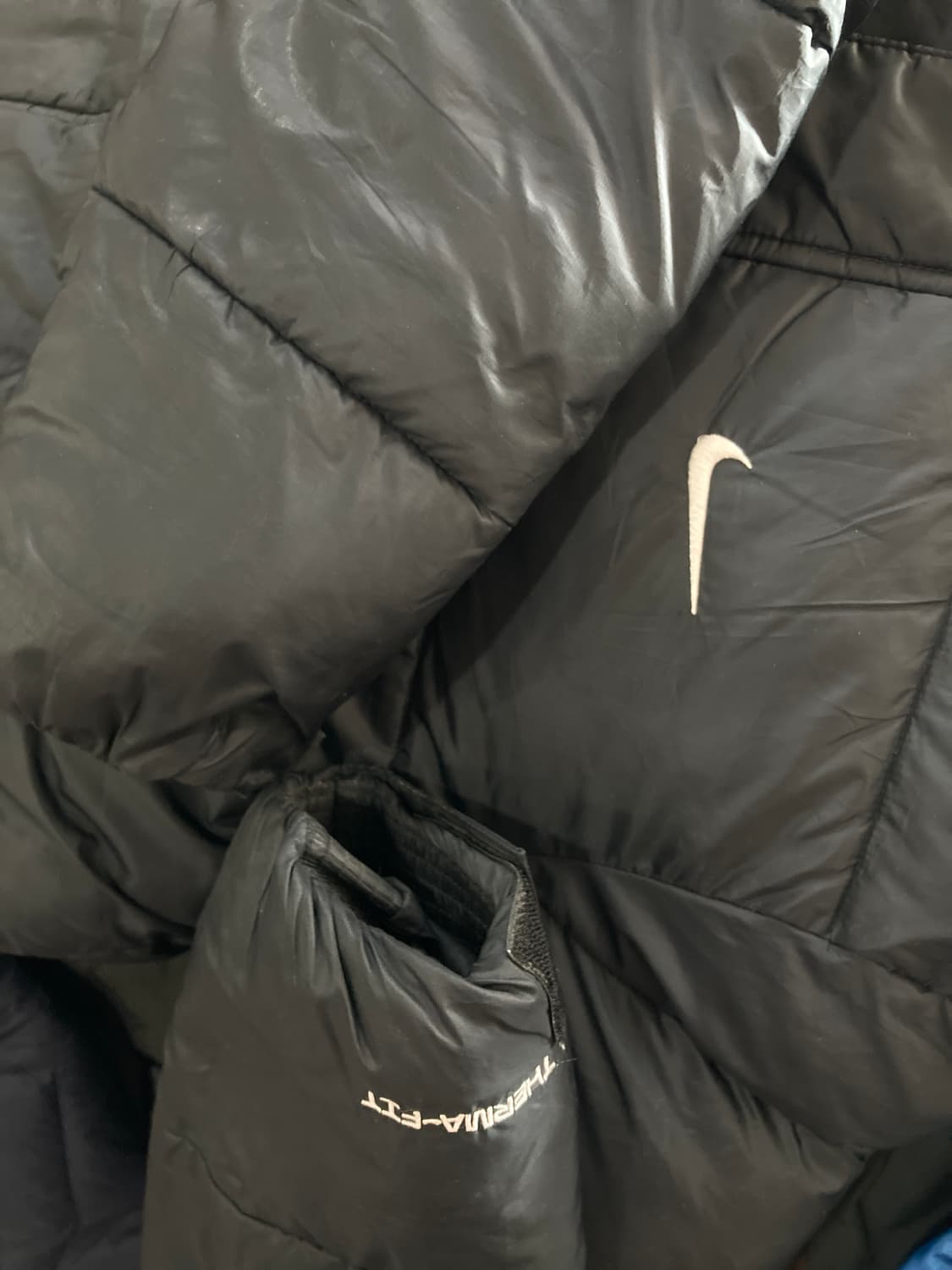 나이키 스우시 블랙 패딩 점퍼 L 상품이미지3