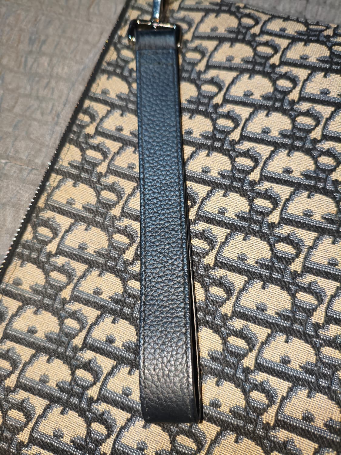 디올 오블리크 A4 스트랩 파우치 크러치 백 상품이미지6