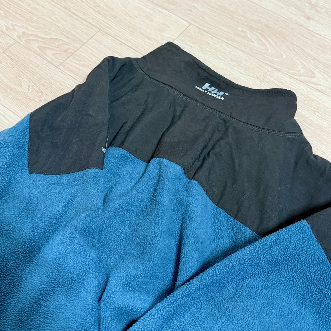 헬리한센 블루 배색 플리스 상품이미지4