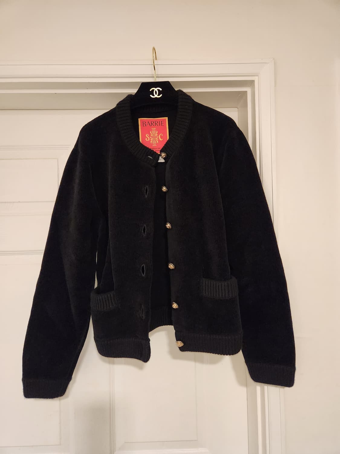 (정품)샤넬 배리 BARRIE 블랙 벨벳캐시미어 자켓가디건 상품이미지7