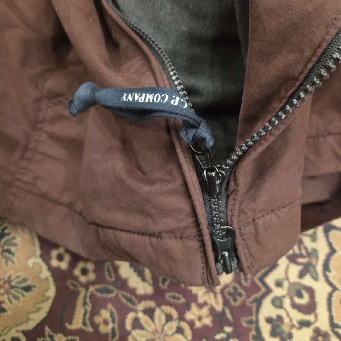 cp컴퍼니 고글 후드 자켓 버건디 105 상품이미지7