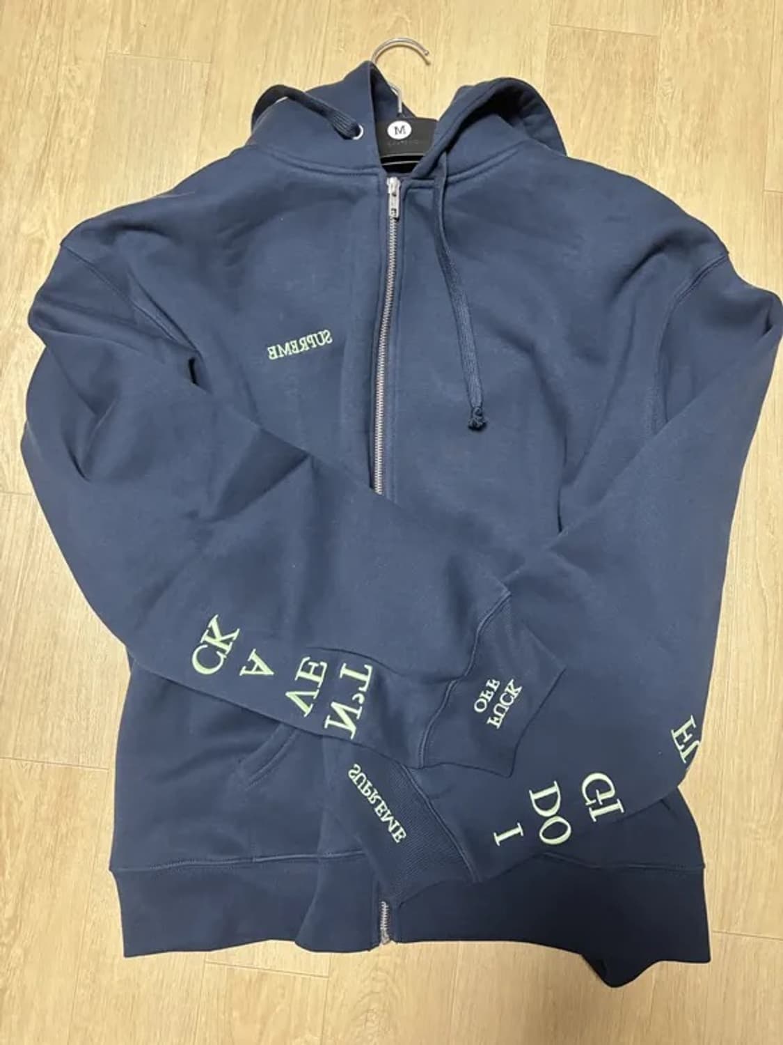 슈프림 IDGAF 집업 후드 스웨트셔츠 블랙 - 25FW 상품이미지2