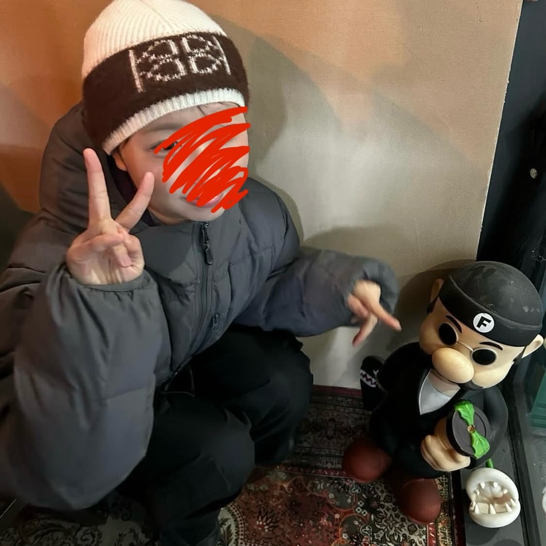 엠블럼 니트 비니 상품이미지1