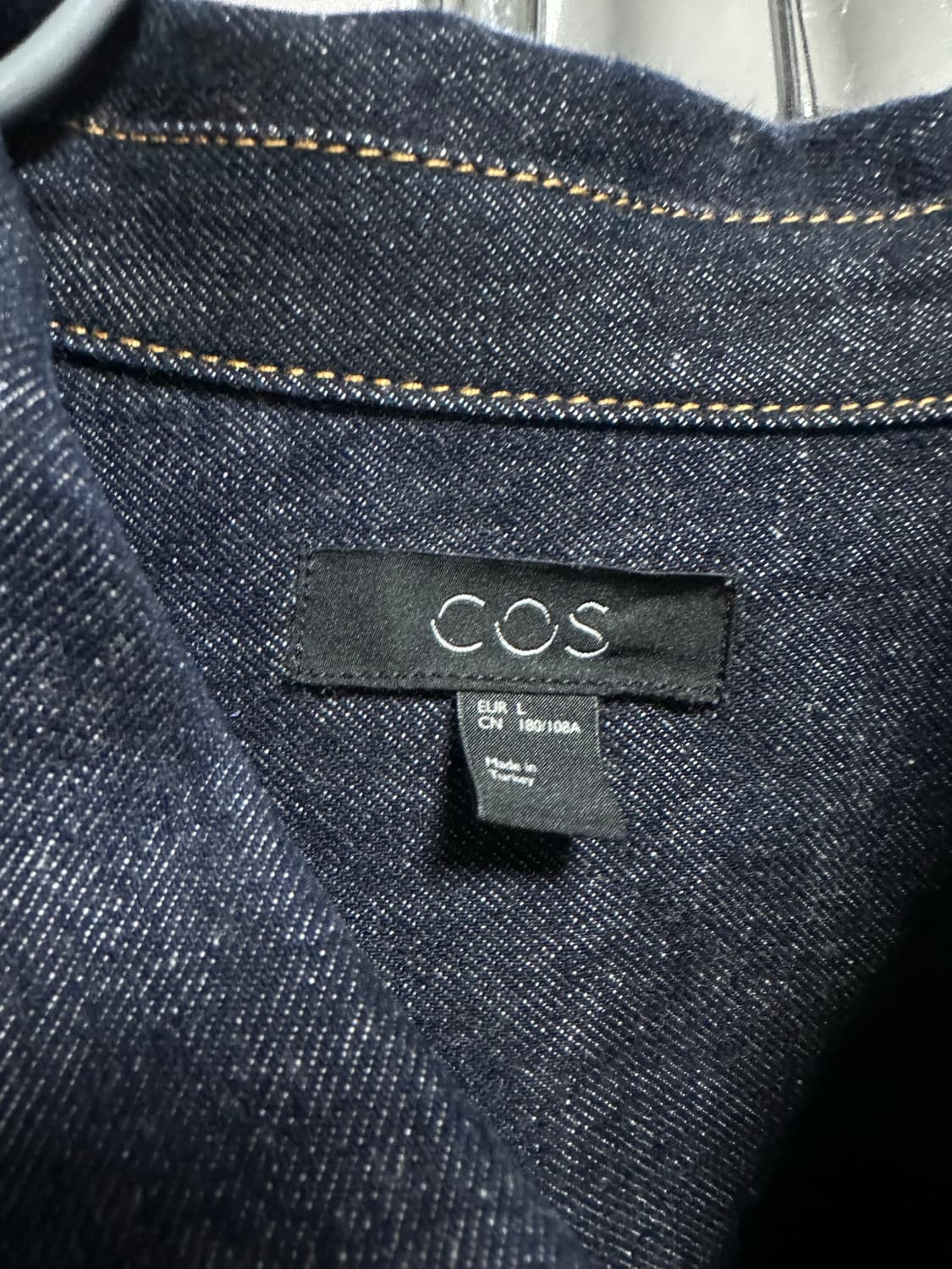 COS 탑스티치 로우 데님자켓 L 상품이미지3