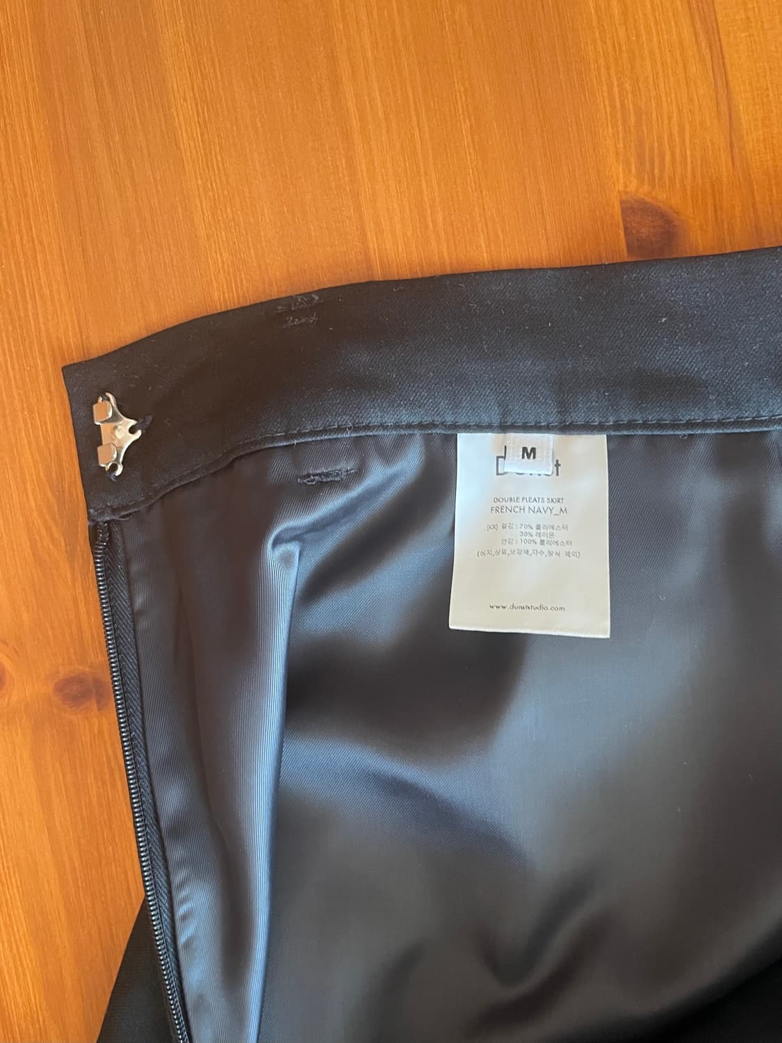 던스트 플리츠 스커트 네이비 M사이즈 상품이미지6