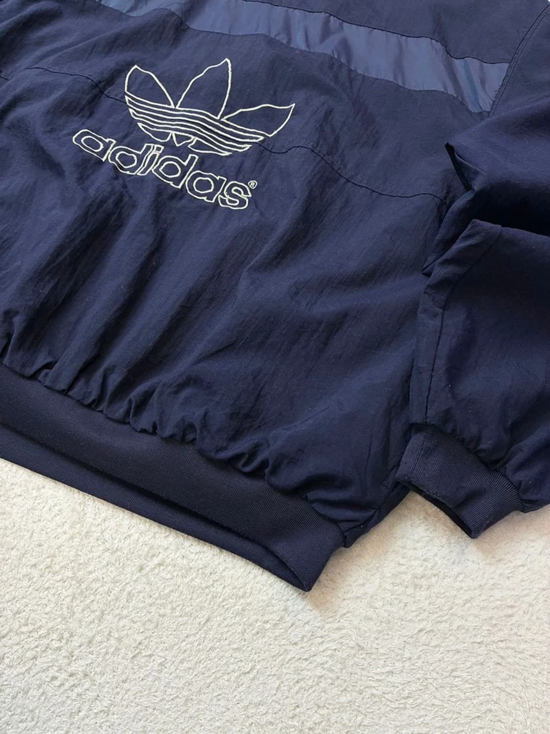 아디다스 90's 트레포일 자수로고 윈드 웜업 PN6030 상품이미지4