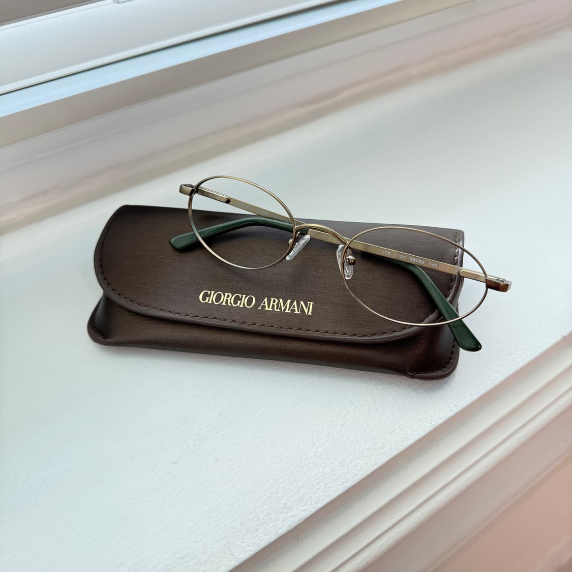 조르지오 아르마니 긱시크 빈티지 오벌형 메탈 안경 상품이미지1