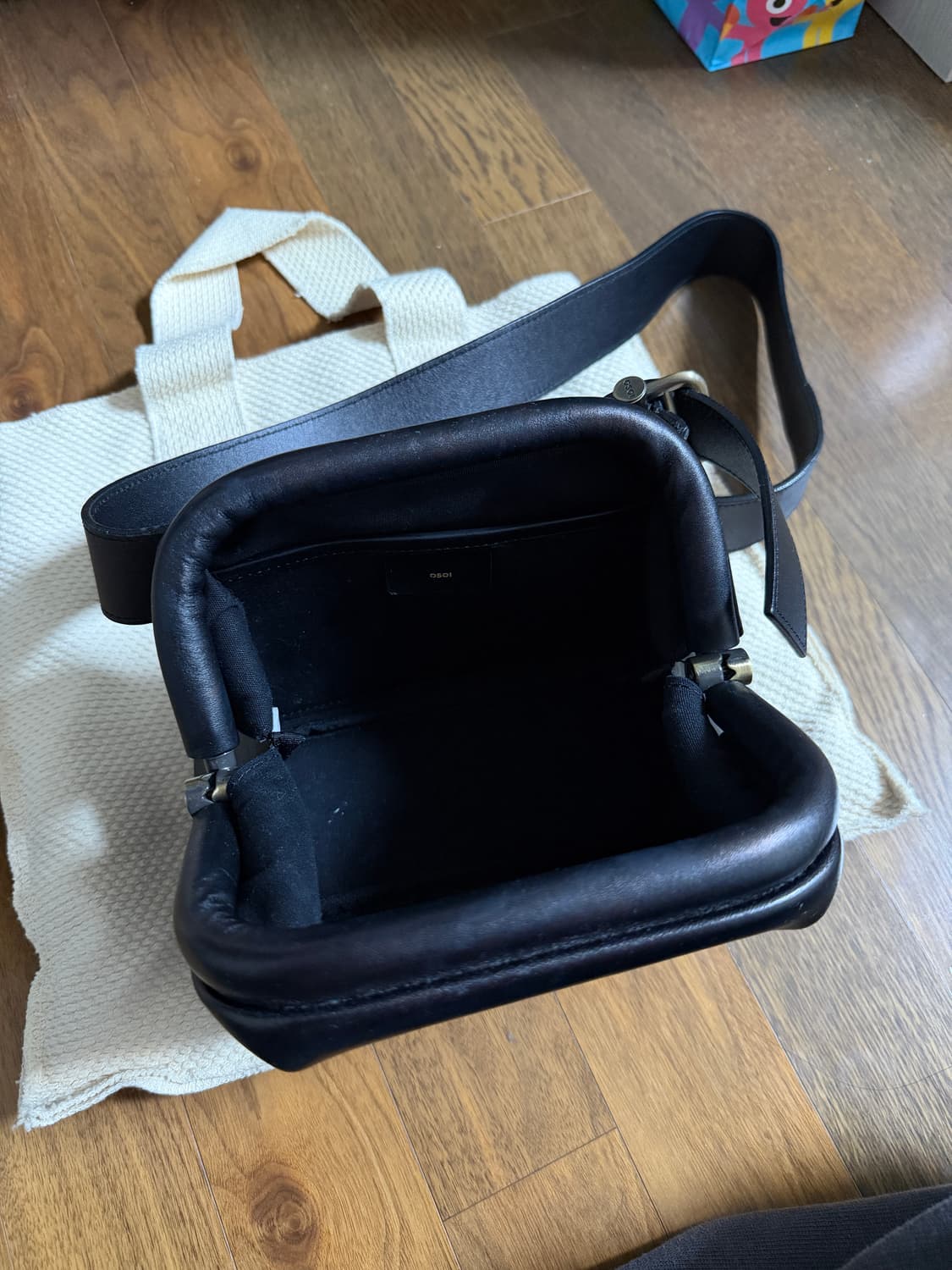 오소이 미니 브로트 블랙 상품이미지3