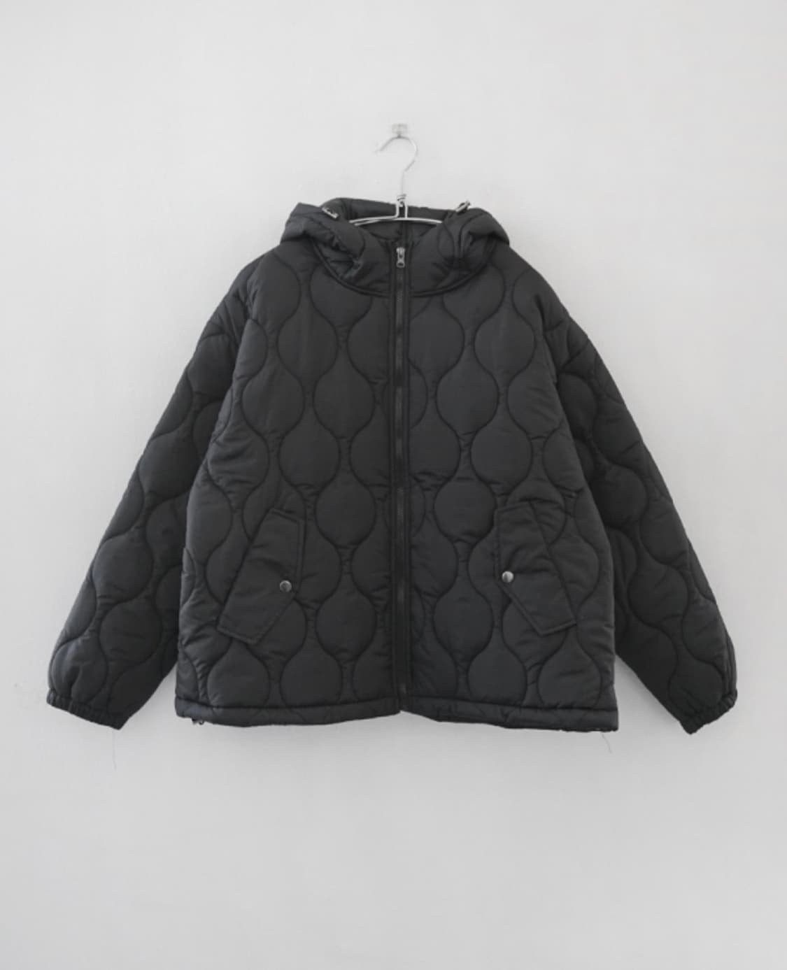 에프터먼데이 매트 퀄팅 후드 점퍼 경량패딩 상품이미지3