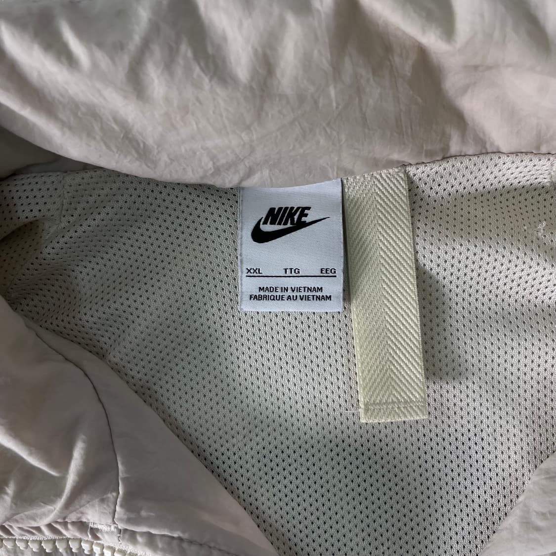 105 나이키 데이지 HBR 우븐 바람막이 자켓  상품이미지4