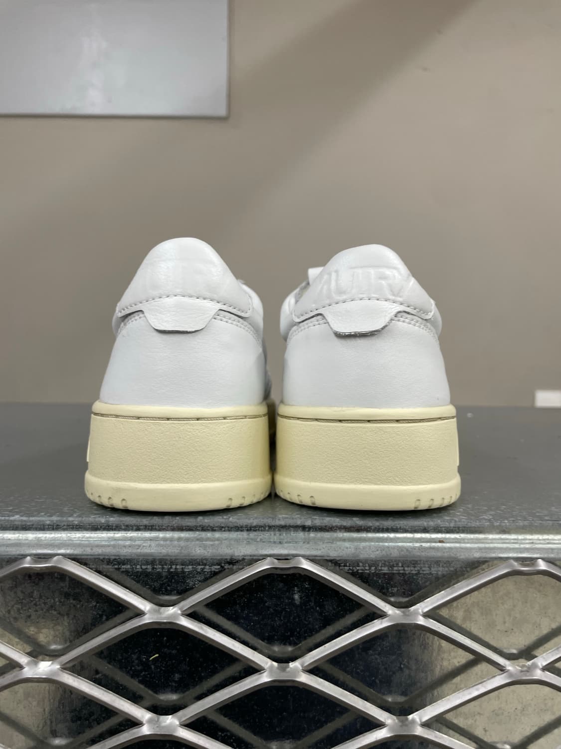 오트리 메달리스트 화이트 37 상품이미지3