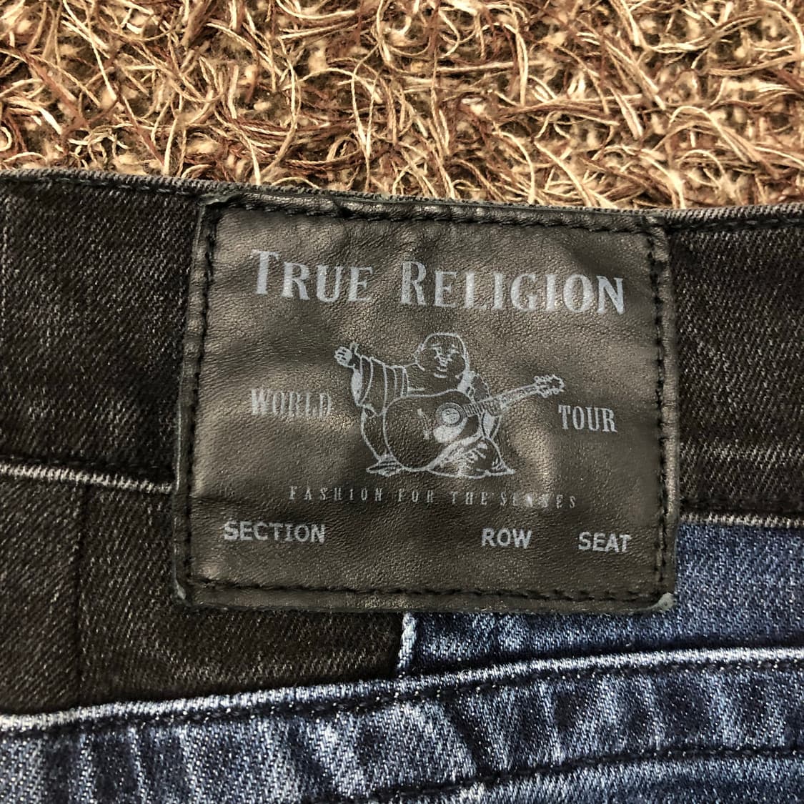 트루릴리전 워싱 패치 디테일 데님 팬츠 상품이미지6