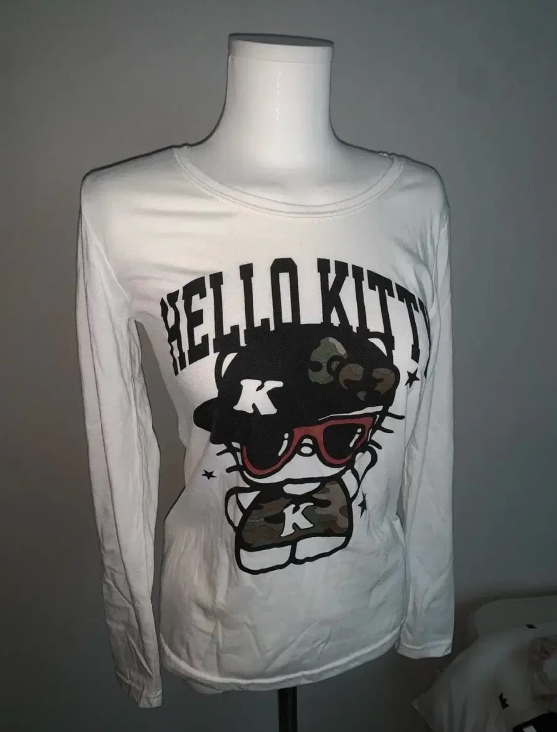 빈티지 헬로키티 롱슬리브 + 에코백 상품이미지1