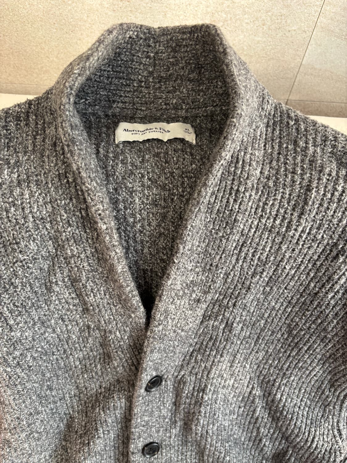 아베크롬비 소프트 니트 가디건 XL  상품이미지2