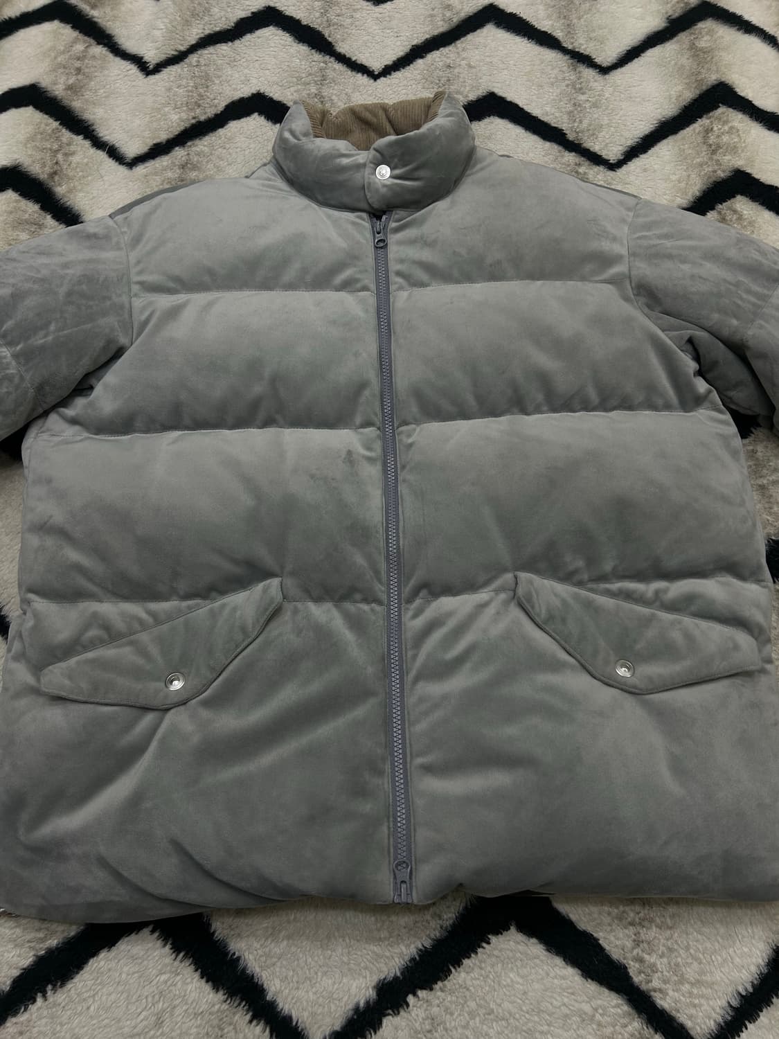 [M]프리즘웍스 벨벳 구스 다운패딩/라이트그레이 상품이미지2