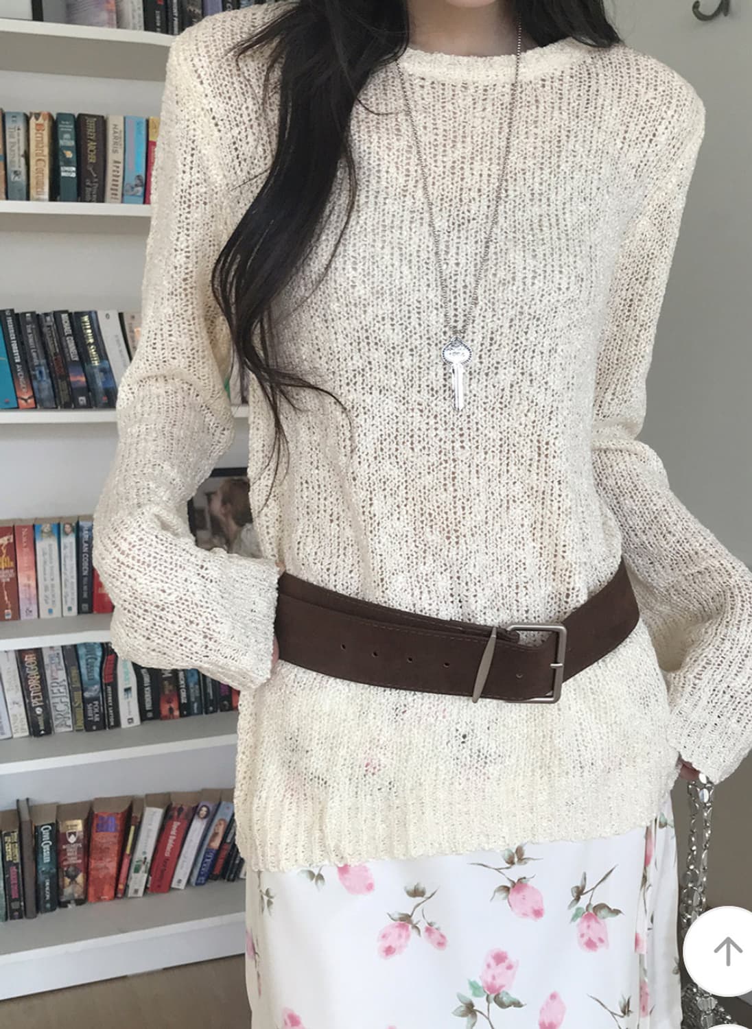 당일배송) 에이블리 지그재그 그레이레이즈 플라워 핀턱 미디 스커트 상품이미지3