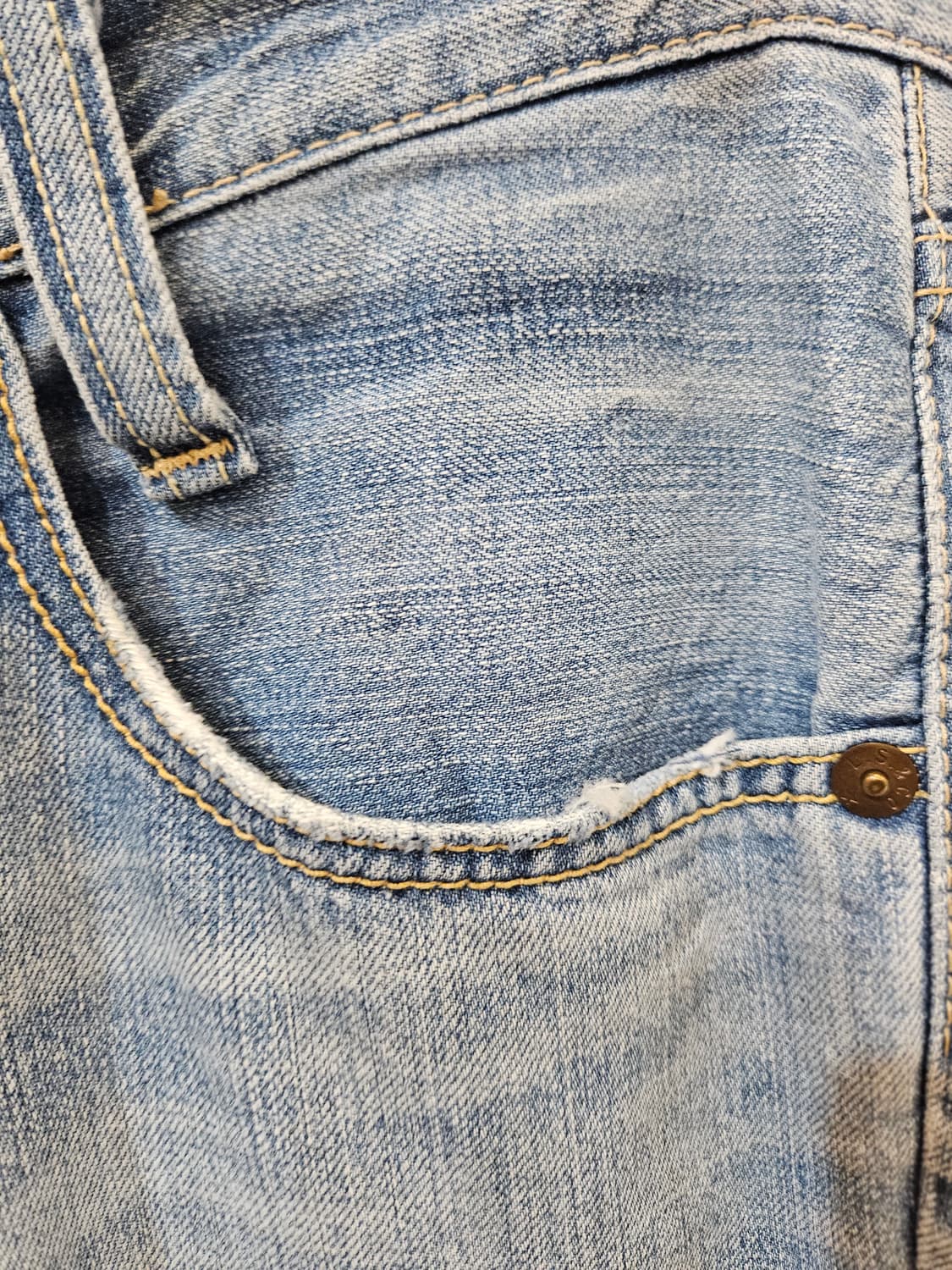 리바이스 커스텀 패치 데님 치마 상품이미지7